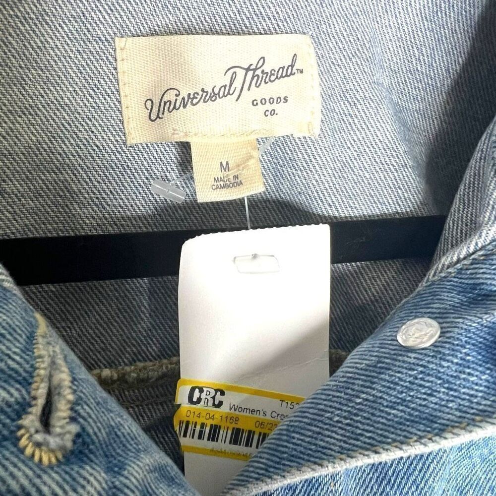 NEW Universal Thread Cropped Denim Jacket Medium … - image 4